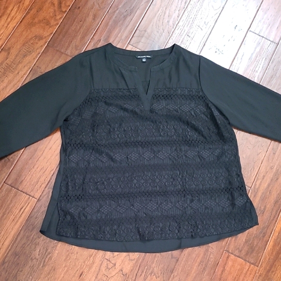Zac & Rachel Light & Airy Black 3/4 Sleeve Top with front lace overlay size 2X - Picture 1 of 8